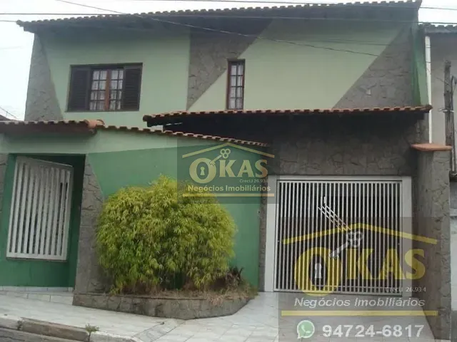 Sobrado com 400m² 4 quartos e 2 banheiros, à venda, no bairro Jardim Suzano em Suzano