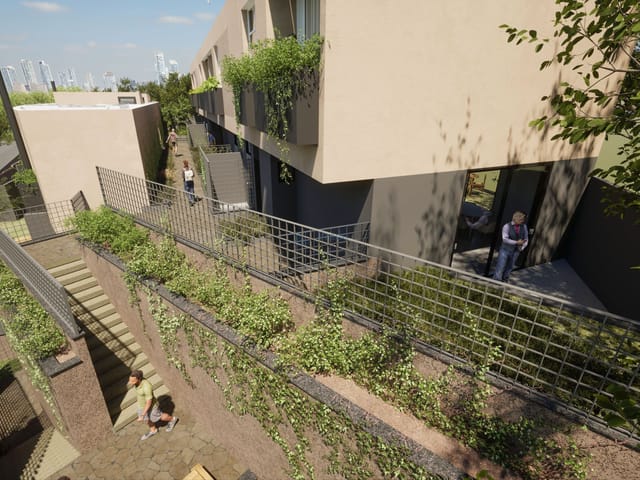 Sobrado com 183m² 3 quartos e 3 banheiros, à venda, no bairro Campo Comprido em Curitiba