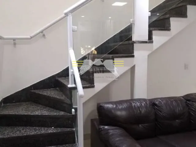 Sobrado com 130m² 2 quartos e 2 banheiros, à venda, no bairro Jardim Record em São Paulo