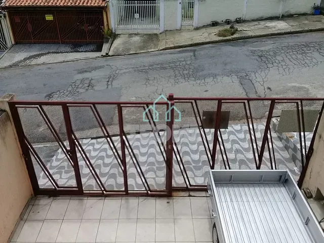 Sobrado com 137m² 3 quartos e 3 banheiros, à venda, no bairro Jardim Bela Vista em Taubaté