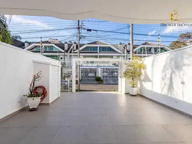 Sobrado com 186m² 4 quartos e 4 banheiros, à venda, no bairro Ecoville em Curitiba