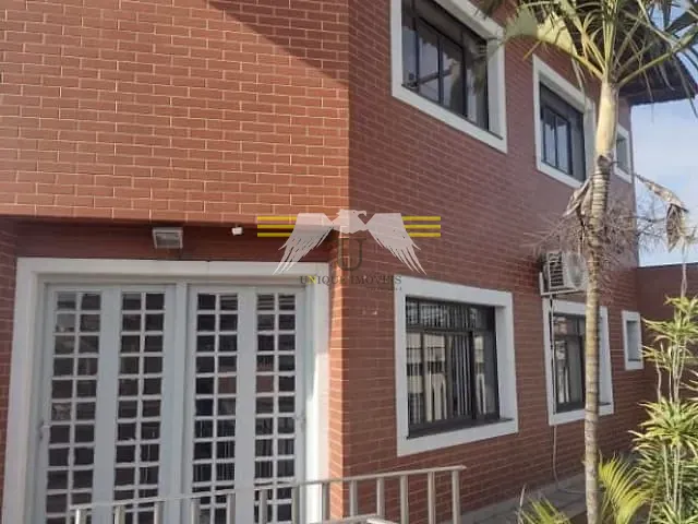 Sobrado com 254m² 3 quartos e 8 banheiros, à venda, no bairro Jardim Record em São Paulo