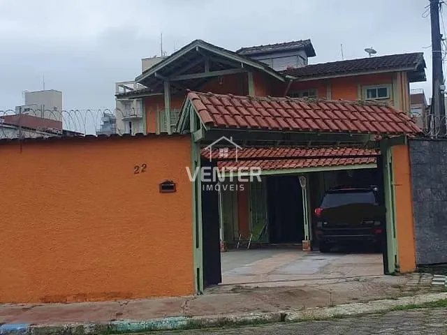 Sobrado com 353m² 3 quartos e 4 banheiros, à venda, no bairro Enseada em Guarujá