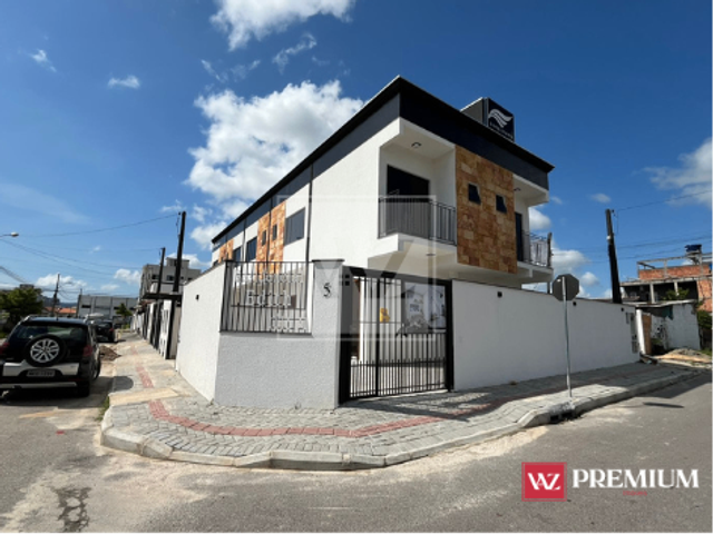 Sobrado 2 quartos e 3 banheiros, à venda, no bairro Morretes em Itapema