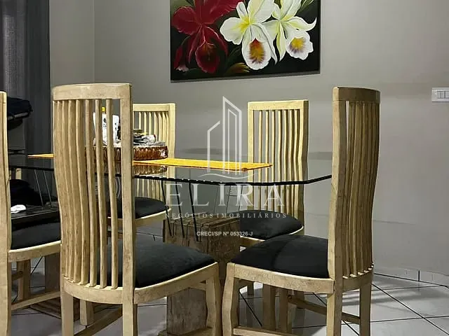 Sobrado com 150m² 3 quartos e 3 banheiros, à venda, no bairro Parque Residencial Jaguari em Americana