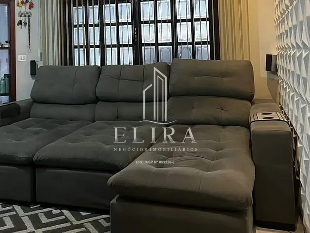 Sobrado com 150m² 3 quartos e 3 banheiros, à venda, no bairro Parque Residencial Jaguari em Americana