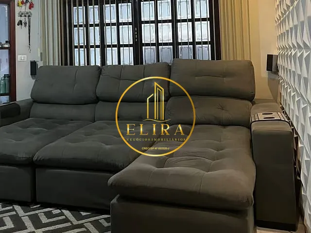 Sobrado com 150m² 3 quartos e 3 banheiros, à venda, no bairro Parque Residencial Jaguari em Americana
