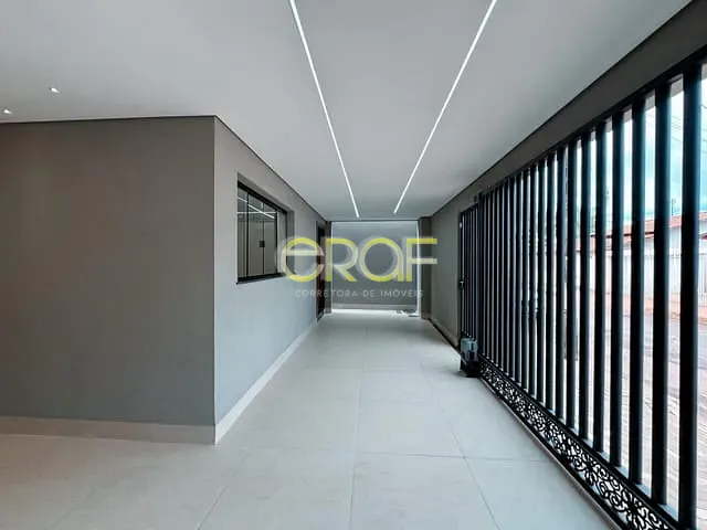 Sobrado com 180m² 4 quartos e 5 banheiros, à venda, no bairro Formosinha em Formosa