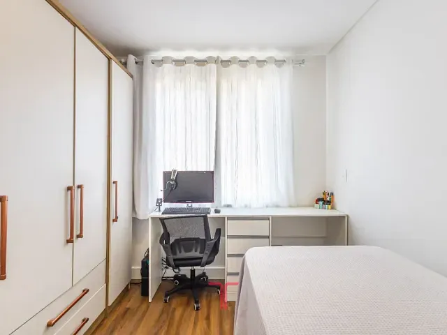 Sobrado com 115m² 3 quartos e 2 banheiros, à venda, no bairro Portão em Curitiba