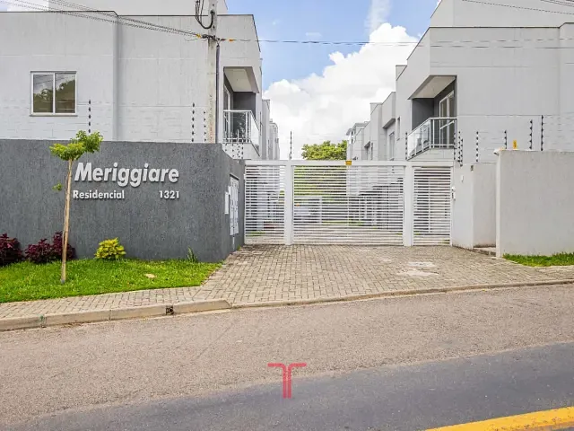 Sobrado com 115m² 3 quartos e 2 banheiros, à venda, no bairro Portão em Curitiba