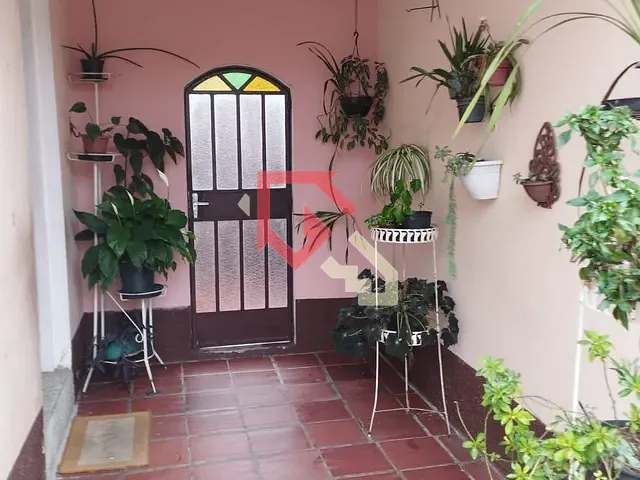 Sobrado com 150m² 3 quartos e 1 banheiro, à venda, no bairro Vila Bocaina em Mauá