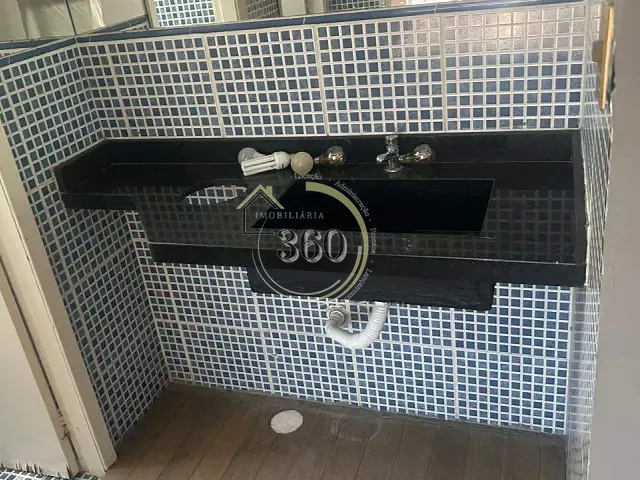 Sobrado com 200m², para alugar, no bairro Vila Regente Feijó em São Paulo
