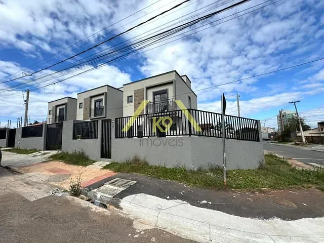 Sobrado com 171m² 3 quartos e 3 banheiros, à venda, no bairro Guaraituba em Colombo