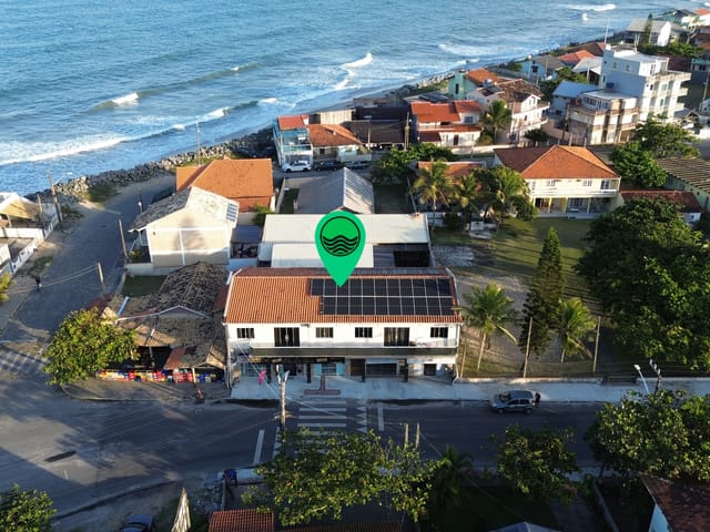 Foto do Sobrado - Sobrado com 2 apartamentos à Venda com 2 Sala comercial + casa com piscina, Centro, Balneário Barra do Sul, SC | North Center