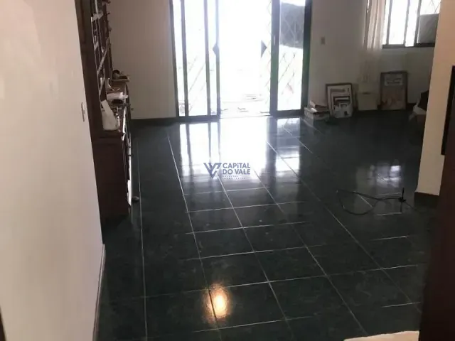 Sobrado com 401m² 3 quartos e 3 banheiros, à venda, no bairro Jardim Esplanada II em São José dos Campos
