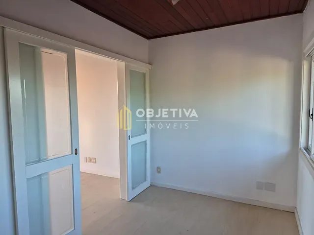 Sobrado com 345m² 3 quartos e 3 banheiros, à venda, no bairro Vila Assunção em Porto Alegre