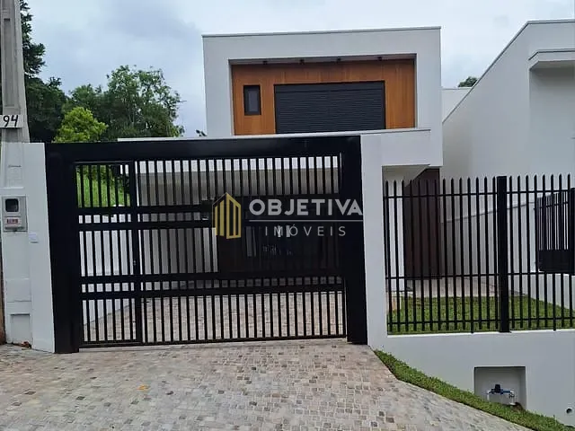 Casa com 254m² 3 quartos e 3 banheiros, à venda, no bairro Hamburgo Velho em Novo Hamburgo