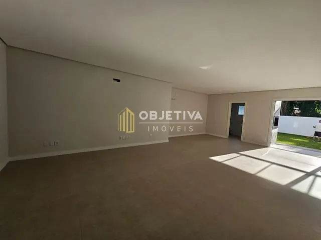 Casa com 254m² 3 quartos e 3 banheiros, à venda, no bairro Hamburgo Velho em Novo Hamburgo