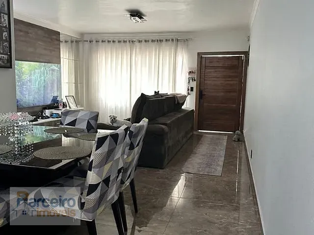 Casa 3 quartos e 4 banheiros, à venda, no bairro Vila Carrão em São Paulo