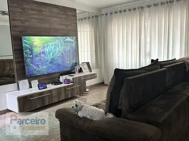 Casa 3 quartos e 4 banheiros, à venda, no bairro Vila Carrão em São Paulo