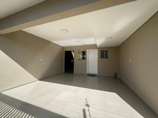 Sobrado com 150m² 3 quartos e 3 banheiros, à venda, no bairro Boqueirão em Guarapuava