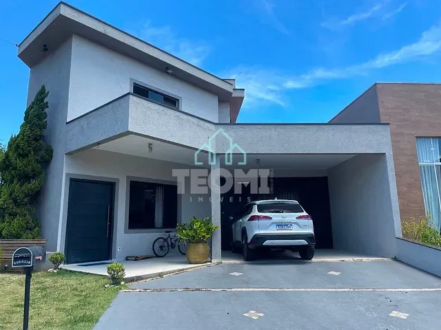 Sobrado com 275m² 3 quartos e 2 banheiros, à venda, no bairro Parque Nossa Senhora da Gloria em Tremembé