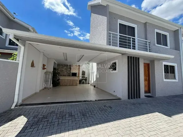 Sobrado com 135m² 3 quartos e 3 banheiros, à venda, no bairro Xaxim em Curitiba