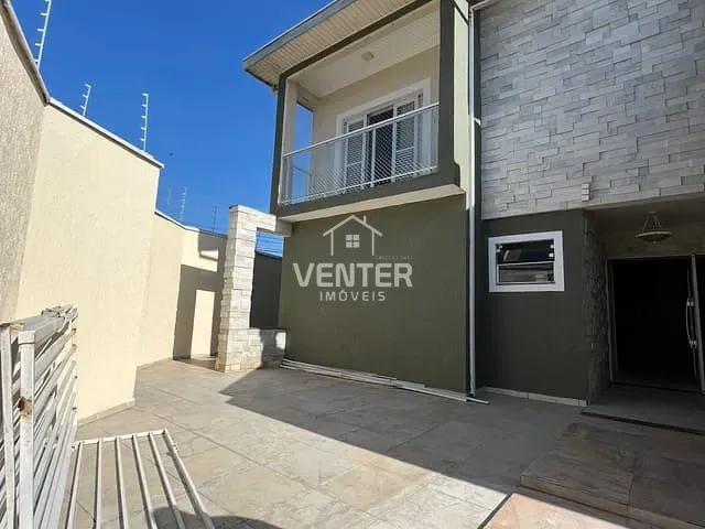 Sobrado 5 quartos e 4 banheiros, para alugar, no bairro Campos Elíseos em Taubaté