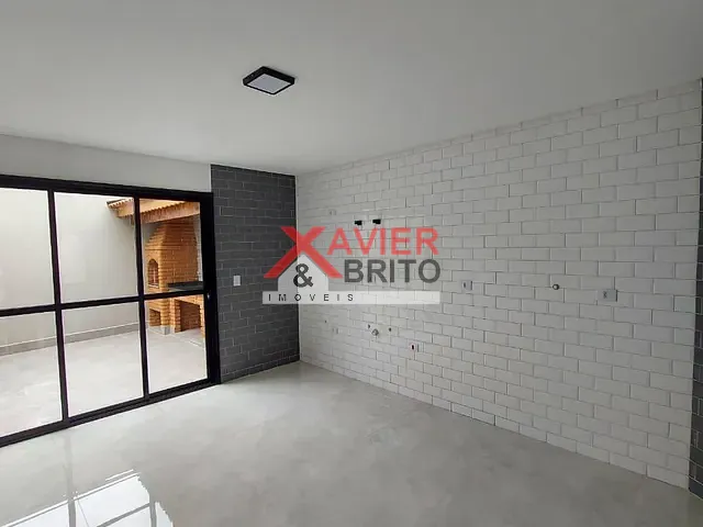 Sobrado 3 quartos e 3 banheiros, à venda, no bairro Vila Buenos Aires em São Paulo