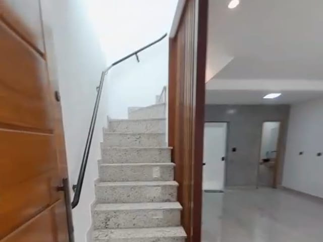 Sobrado com 100m² 3 quartos e 1 banheiro, à venda, no bairro Jardim das Maravilhas em Santo André