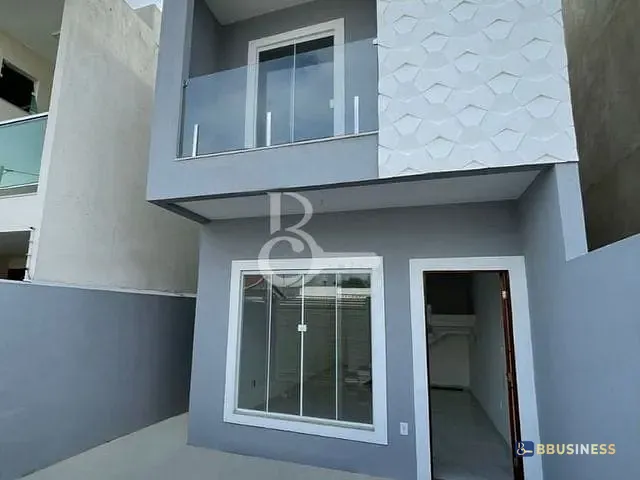 Sobrado com 110m² 3 quartos e 2 banheiros, à venda, no bairro Parque sao benedito em Campos dos Goytacazes