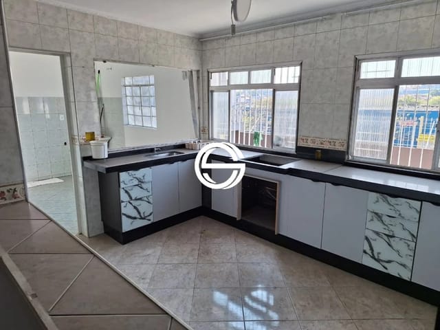 Sobrado 5 quartos e 3 banheiros, à venda, no bairro Jardim Brasília (Zona Leste) em São Paulo