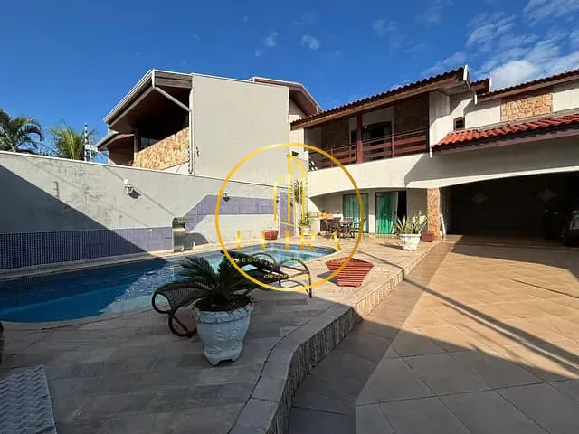 Sobrado com 444m² 3 quartos e 5 banheiros, à venda, no bairro Parque Residencial Nardini em Americana