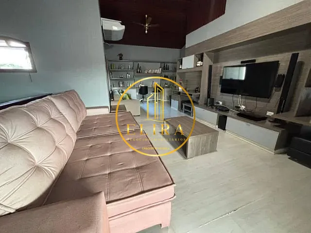 Sobrado com 444m² 3 quartos e 5 banheiros, à venda, no bairro Parque Residencial Nardini em Americana