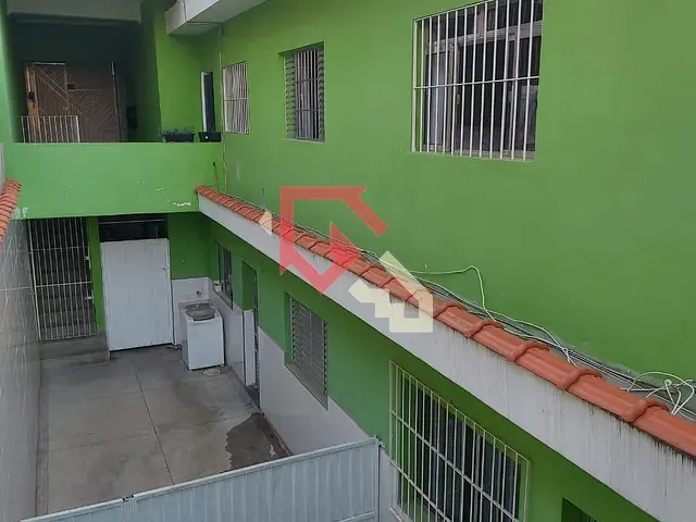 Sobrado com 169m² 5 quartos e 2 banheiros, à venda, no bairro Jardim Mauá em Mauá