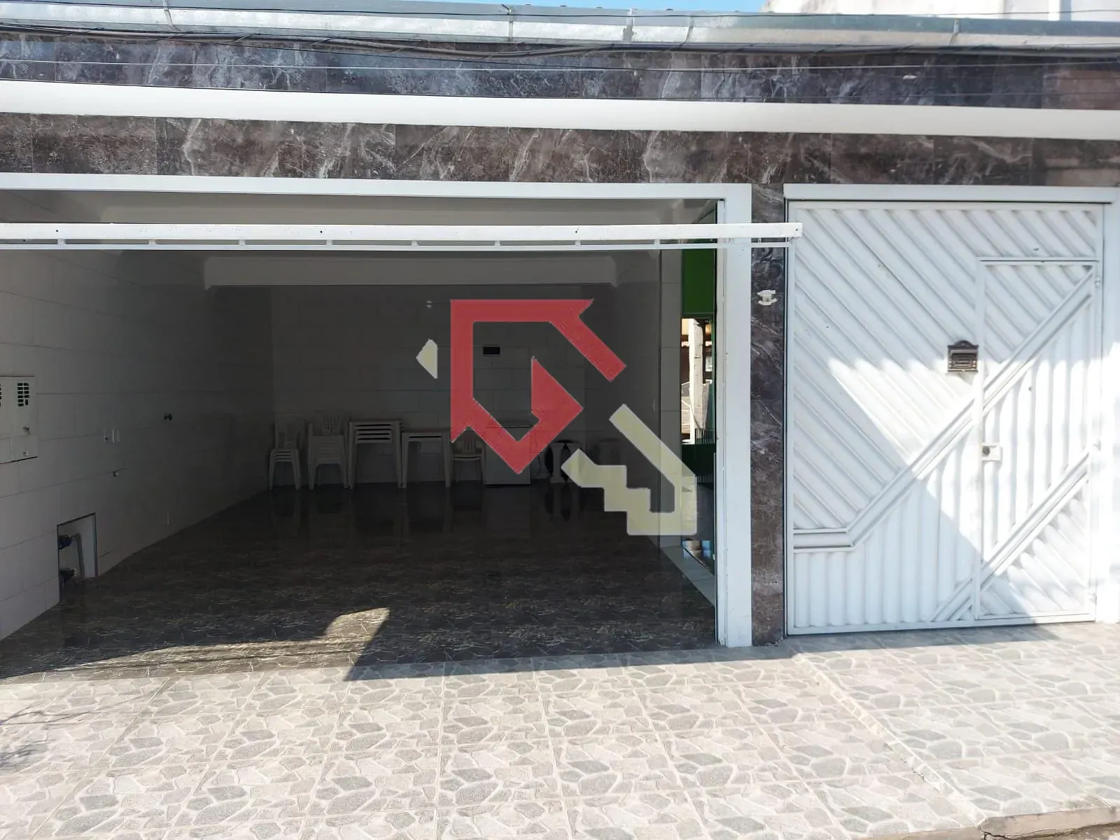 Sobrado, 5 quartos, 221 m² - Foto 2