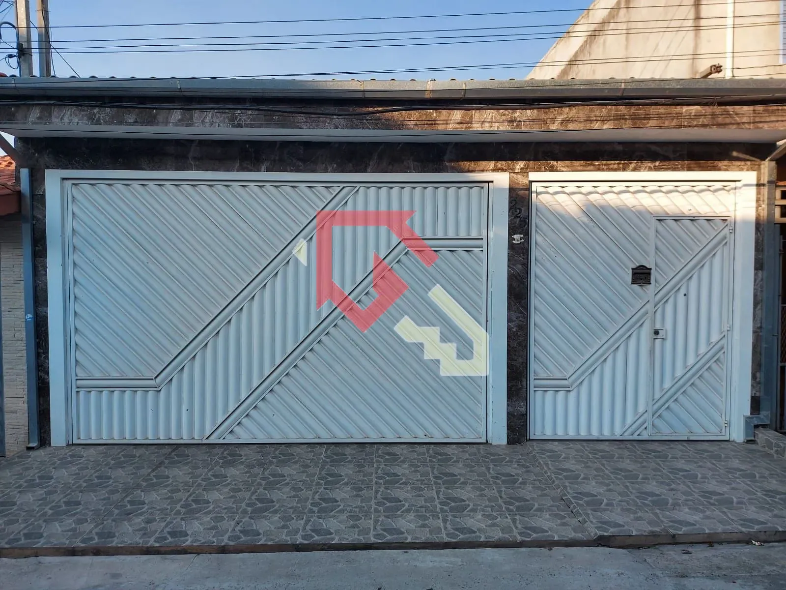 Sobrado, 5 quartos, 221 m² - Foto 1