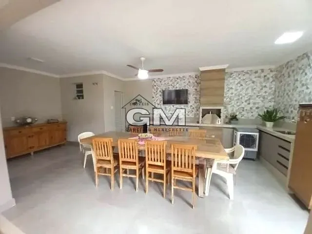 Casa com 200m² 2 quartos e 4 banheiros, à venda, no bairro Jardim Alexandre Balbo em Ribeirão Preto