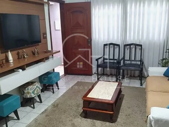Casa com 200m² 2 quartos e 4 banheiros, à venda, no bairro Jardim Alexandre Balbo em Ribeirão Preto