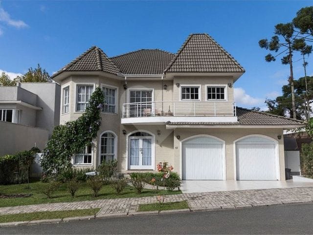 Foto do Sobrado - Sobrado estilo americano à venda, 4 quartos, 4 vagas de garagens, cozinha americana, condomínio fechado 303m², São João, Curitiba, PR | Imobiliária GreenVille