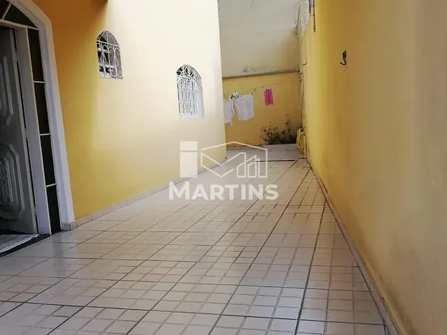 Sobrado 3 quartos e 2 banheiros, à venda, no bairro Jardim Paris em São Paulo