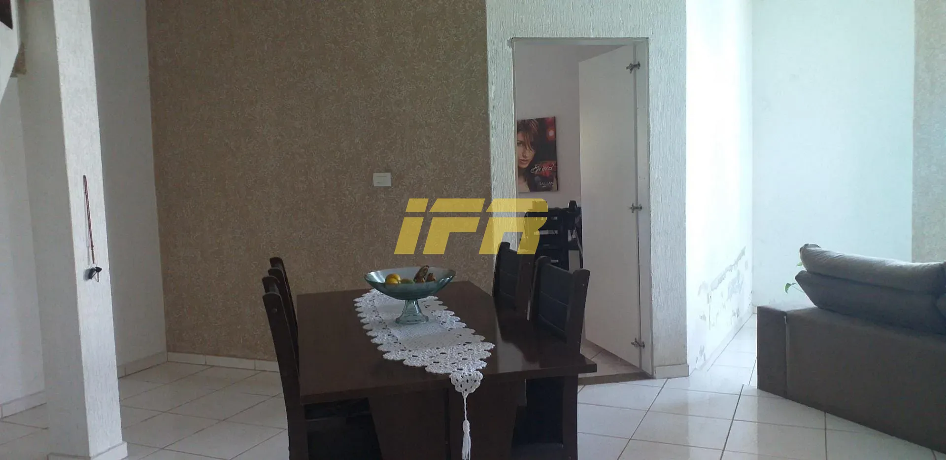 Sobrado, 3 quartos, 262 m² - Foto 1