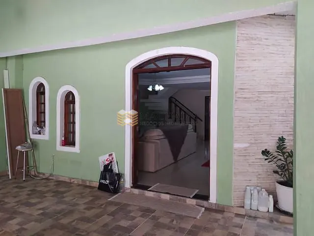Sobrado 3 quartos e 4 banheiros, à venda ou para alugar, no bairro Portais (Polvilho) em Cajamar