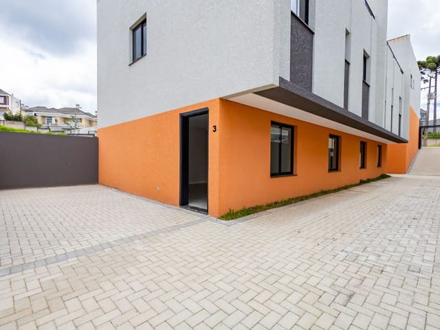 Sobrado com 98m² 3 quartos e 3 banheiros, à venda, no bairro Abranches em Curitiba