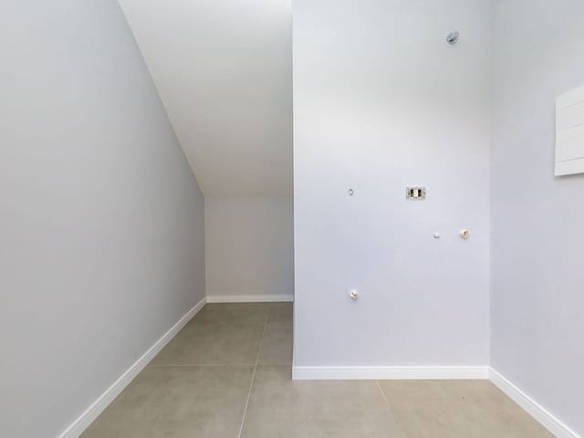 Sobrado com 98m² 3 quartos e 3 banheiros, à venda, no bairro Abranches em Curitiba