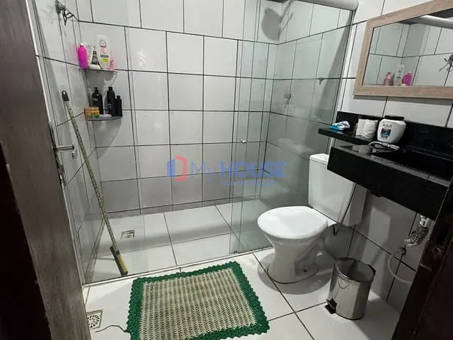 Sobrado 6 quartos e 4 banheiros, à venda, no bairro Ilhéus II em Ilhéus