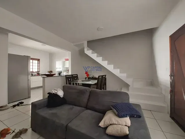 Sobrado com 134m² 3 quartos e 2 banheiros, à venda, no bairro Jardim América em São José dos Campos