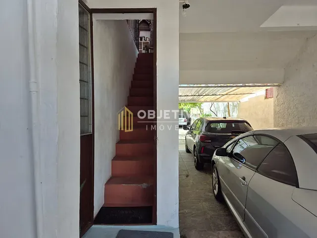 Sobrado com 363m² 4 quartos e 5 banheiros, à venda, no bairro Cristal em Porto Alegre