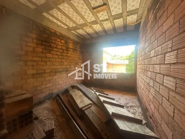 Sobrado com 135m² 2 quartos e 2 banheiros, à venda, no bairro Jardim Alto Serra em Andradas