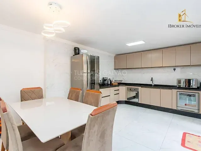Sobrado com 130m² 2 quartos e 2 banheiros, à venda, no bairro Estados em Fazenda Rio Grande
